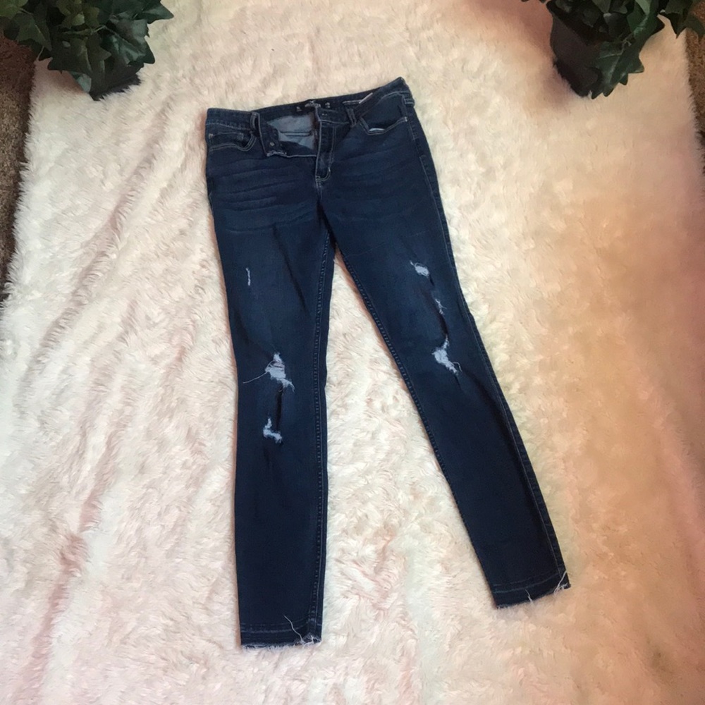 Dark-wash Hollister Jeans w/ strayed string ankles